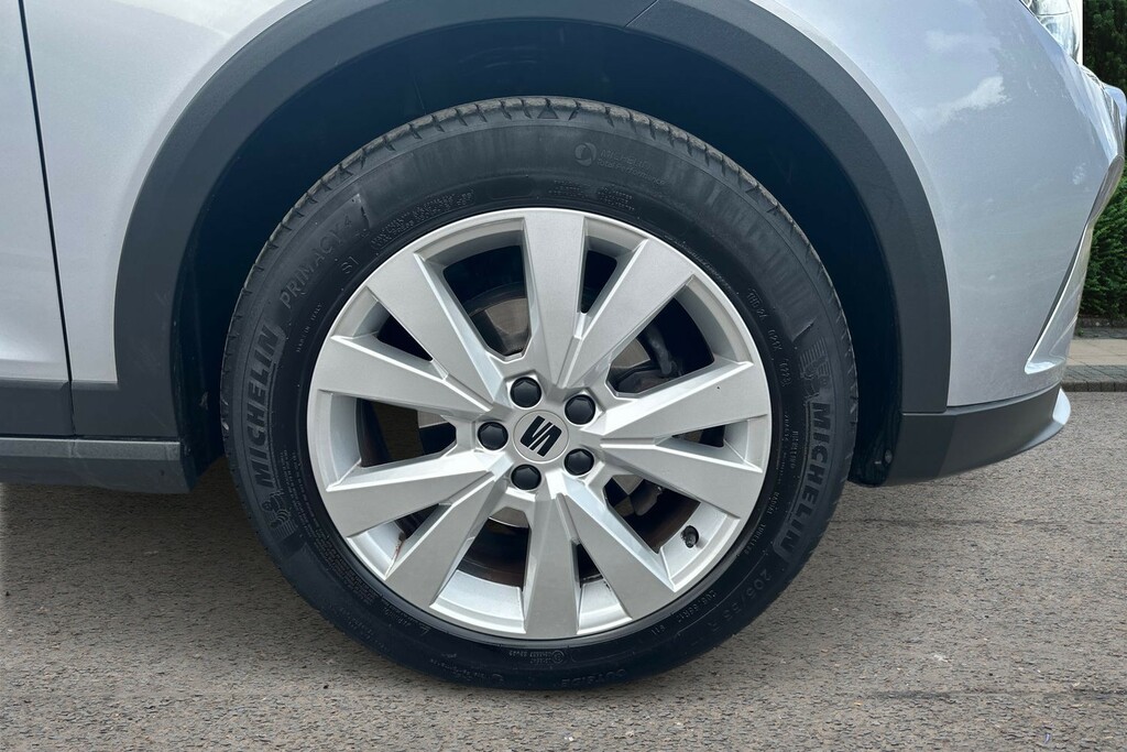 Seat Arona 1.0 Tsi 110 Xperience Dsg CX23ZRY Silver #5