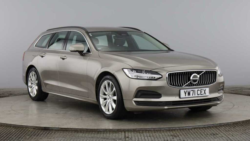 Volvo V90 Momentum, B4 Mild Hybrid Grey