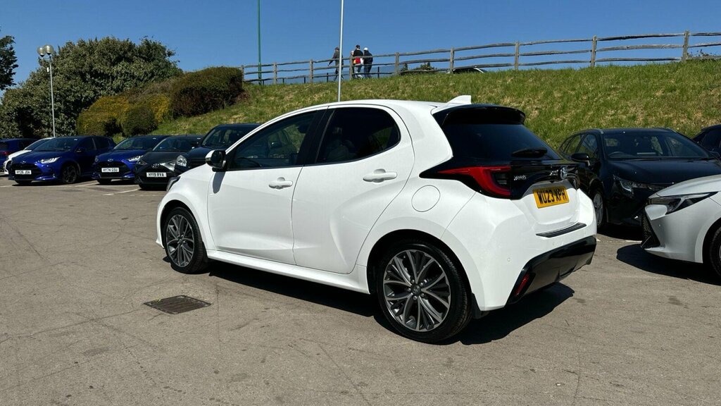 Toyota Yaris 1.5 Vvt-h Excel Hatchback Hybrid E-cvt WU23XPH White #4