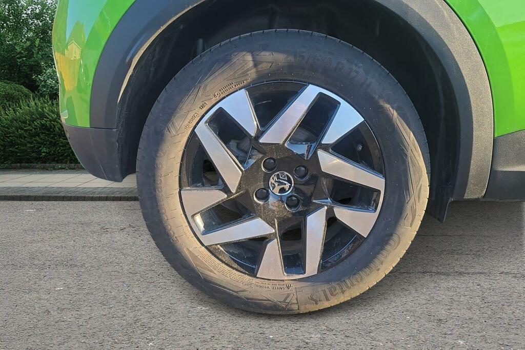 Vauxhall Mokka-e 50Kwh Design MJ74LSO Green #5