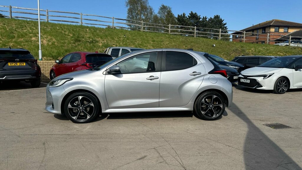 Toyota Yaris 1.5 Vvt-h Excel Hatchback Hybrid E-cvt HK75DYT Silver #5