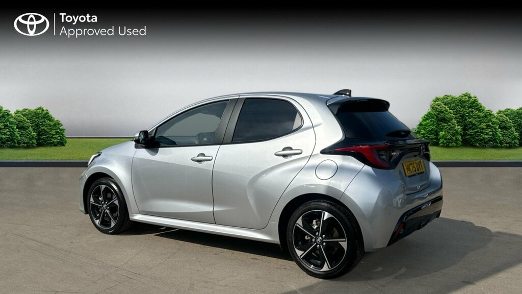Toyota Yaris 1.5 Vvt-h Excel Hatchback Hybrid E-cvt HK75DYT Silver #4