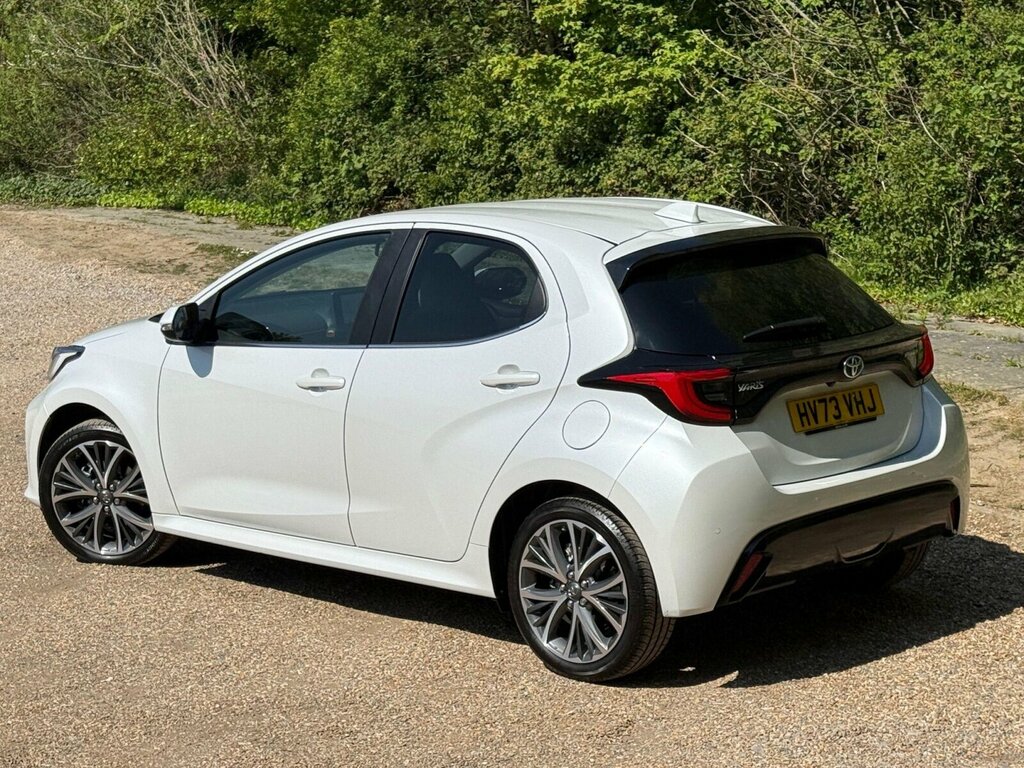 Toyota Yaris 1.5 Vvt-h Excel Hatchback Hybrid E-cvt HV73VHJ White #6