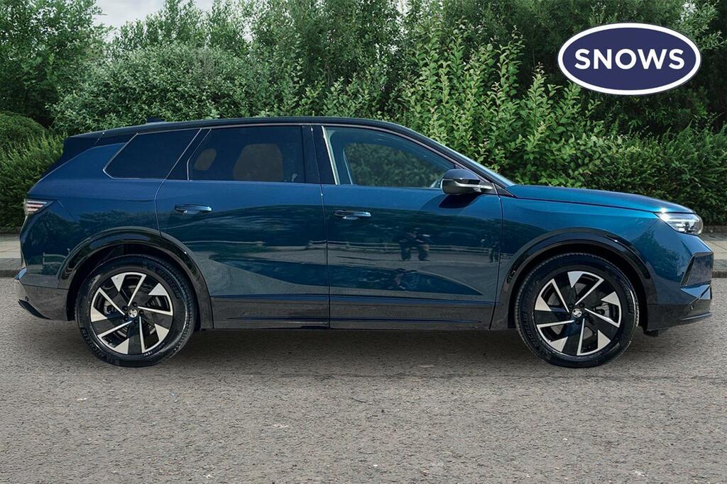 Vauxhall Grandland 73Kwh Gs DV25BLX Blue #4