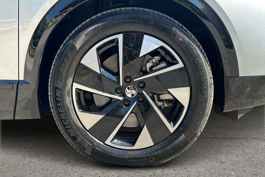 Vauxhall Grandland 73Kwh Gs DV25BKJ Silver #5