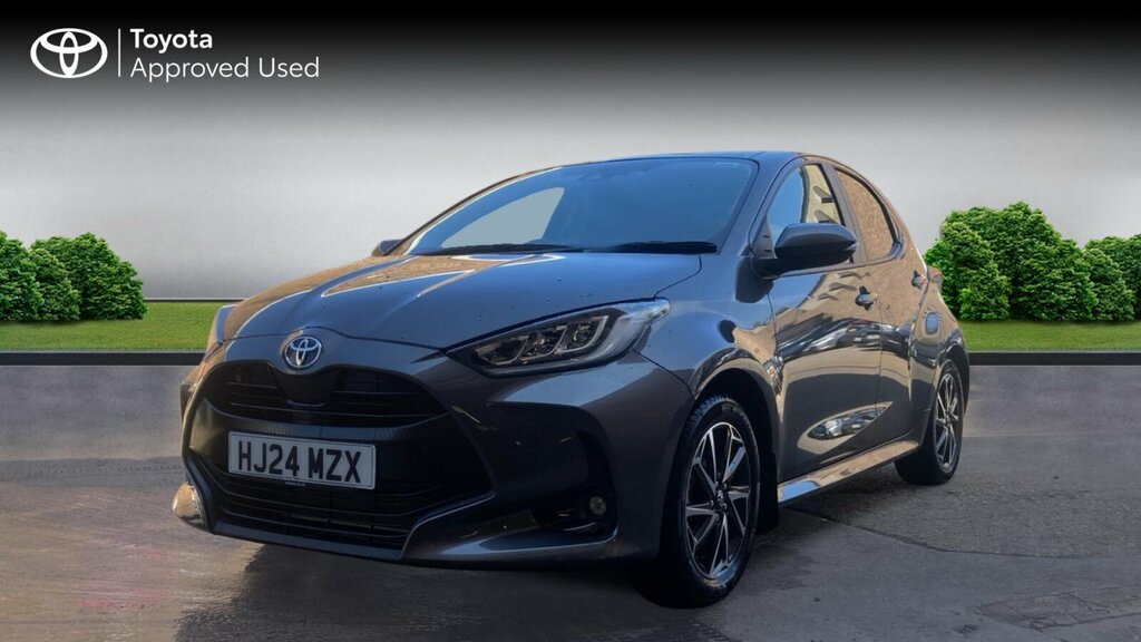 Toyota Yaris 1.5 Vvt-h Design E-cvt Euro 6 Ss HJ24MZX Grey #2