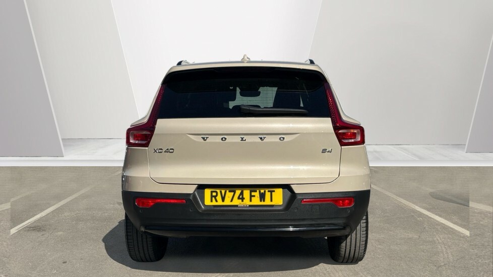 Volvo XC40 Ultra, B4 Mild Hybrid, Dark RV74FWT #5