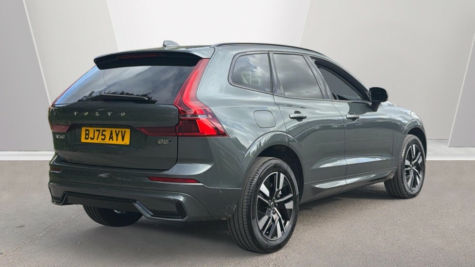 Volvo XC60 Plus, B5 Awd Mild Hybrid, Dark BJ75AYV #2