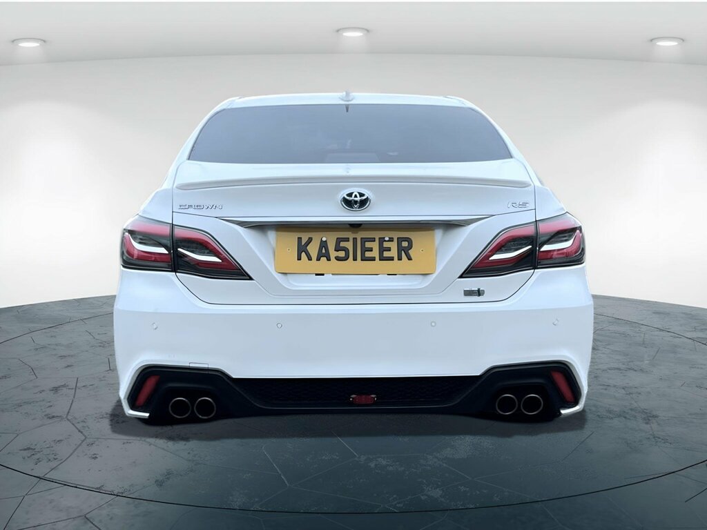 Toyota Crown Jmd 2.5 Hybrid White #4