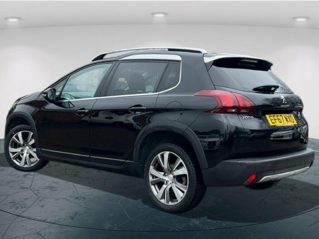 Peugeot 2008 1.2 Puretech Allure Euro 6 Ss EF67WXO Black #5