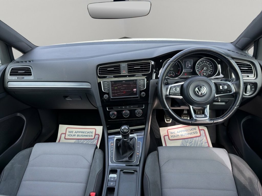 Volkswagen Golf 2L R-line Edition SJ17GXC White #3