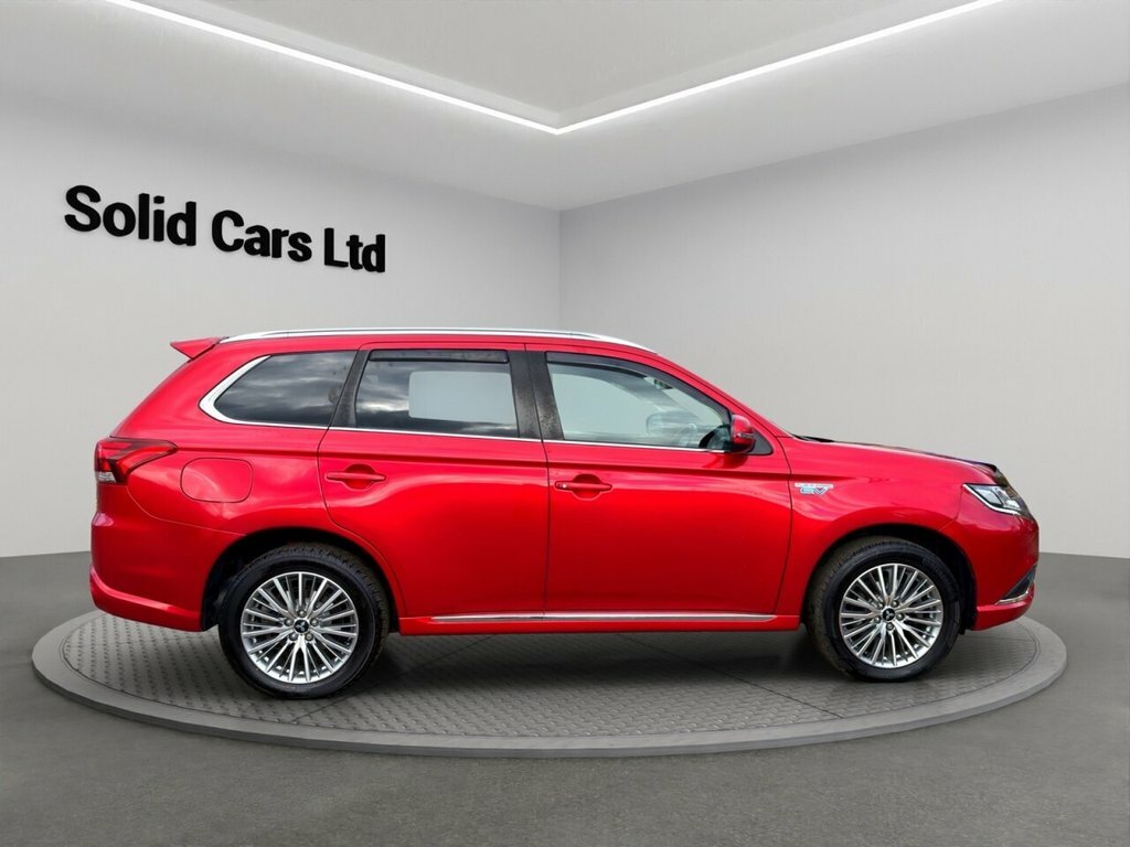 Mitsubishi Outlander Outlander Dynamic Phev Cvt YT20XCM Red #6