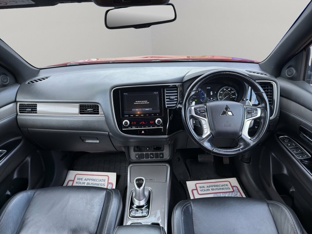 Mitsubishi Outlander Outlander Dynamic Phev Cvt YT20XCM Red #3