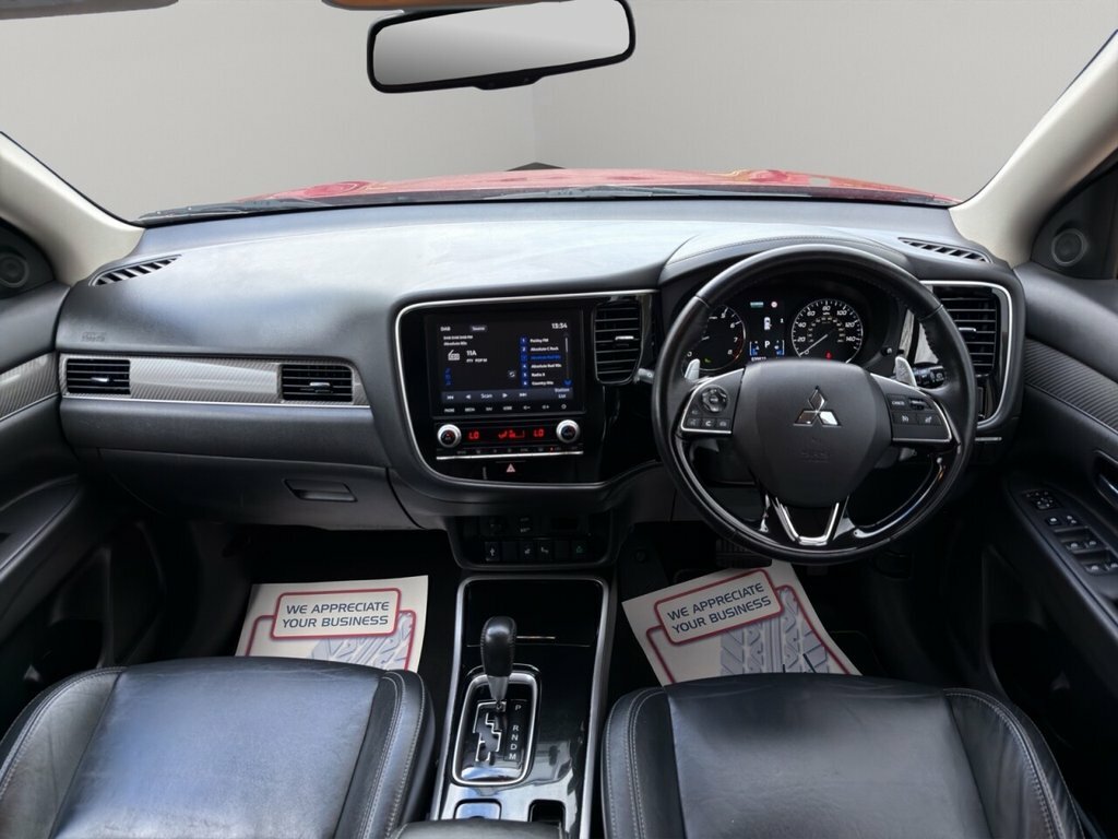Mitsubishi Outlander Suv Red #3