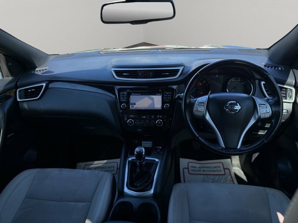 Nissan Qashqai Suv SO14JNL Black #3