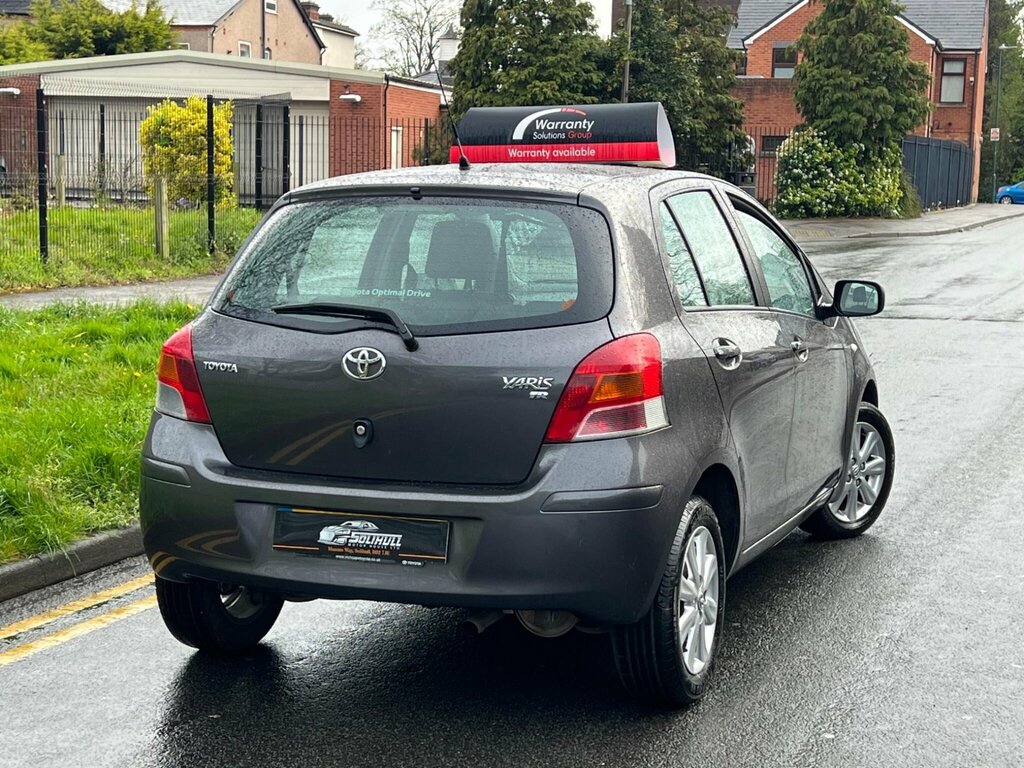 Toyota Yaris 1.33 Dual Vvt-i Tr Euro 4 Ss Grey #2