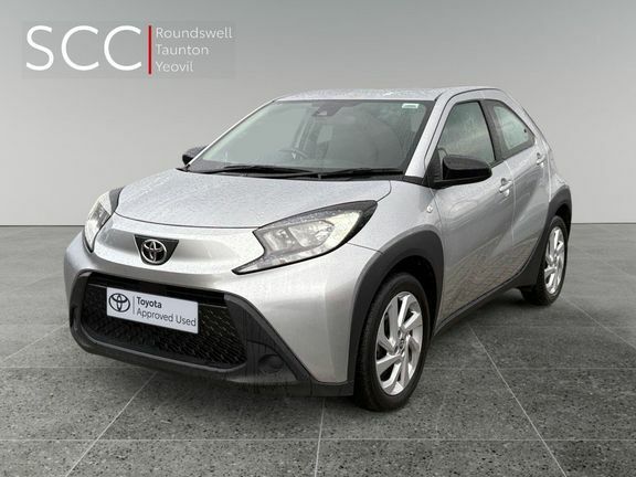 Toyota Aygo X Pure Automatic FT23CKK Silver #2