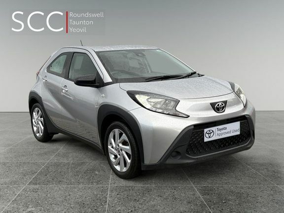 Toyota Aygo X Pure Automatic Silver