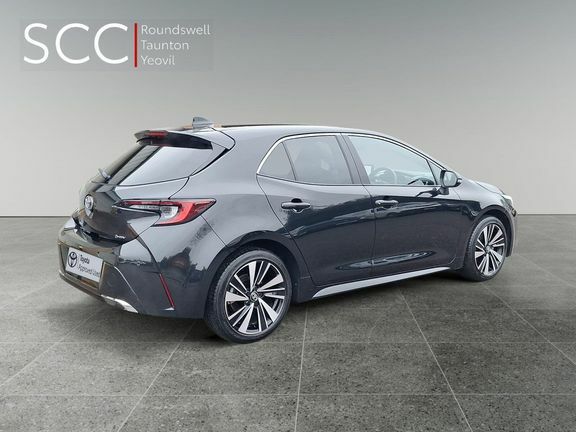Toyota Corolla Design 1.8 Hb FL25XLY Black #6