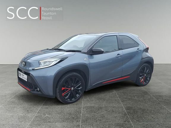 Toyota Aygo X Undercover Automatic WG73XUE Grey #2
