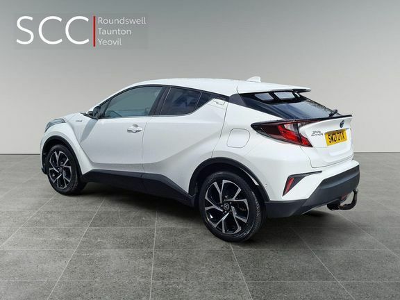 Toyota C-Hr Design 1.8 SM21DTX White #4