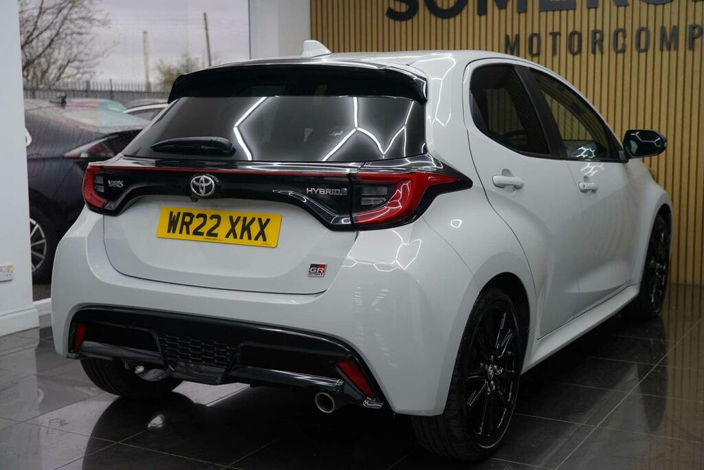 Toyota Yaris Hatchback 1.5 Vvt-h Gr Sport E-cvt Euro 6 Ss WR22XKX Grey #6