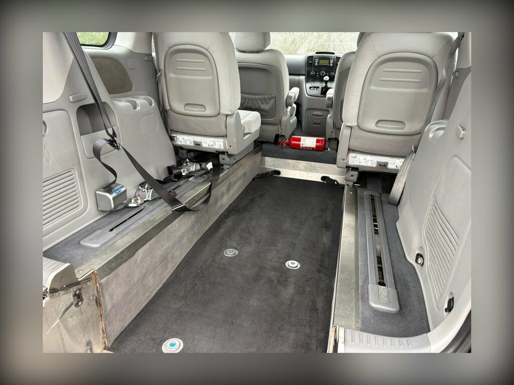 Kia Sedona 2.9 Crdi Gs Mpv 206 Gkm, 182 B YJ59HGP Black #6