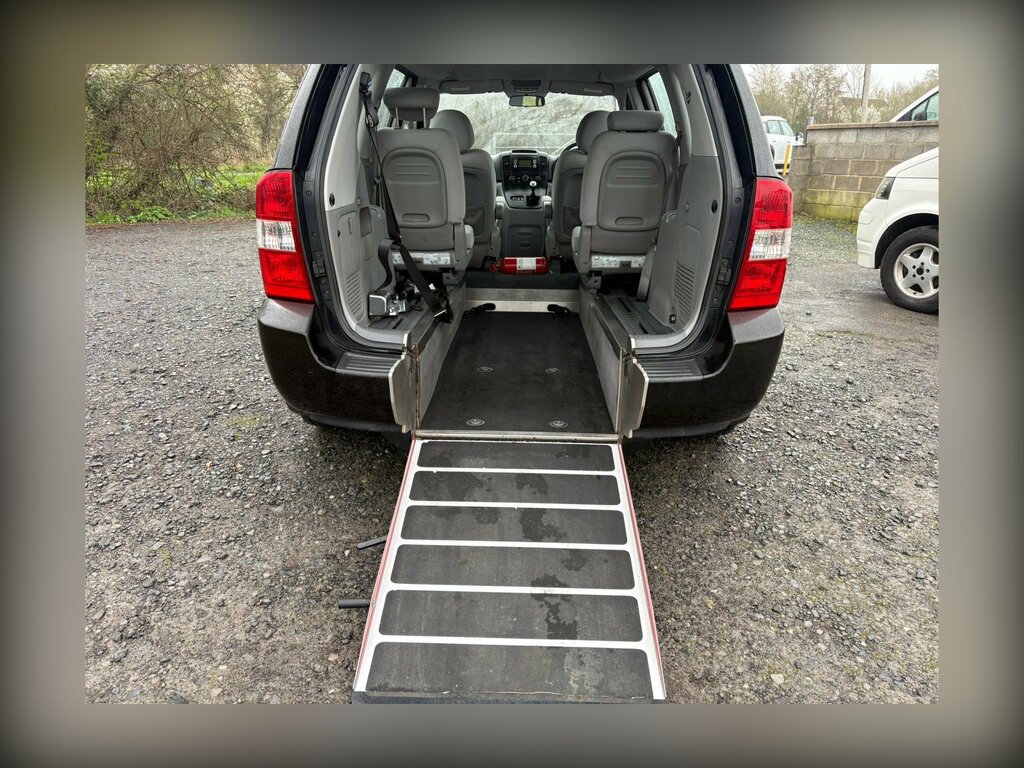Kia Sedona 2.9 Crdi Gs Mpv 206 Gkm, 182 B YJ59HGP Black #2