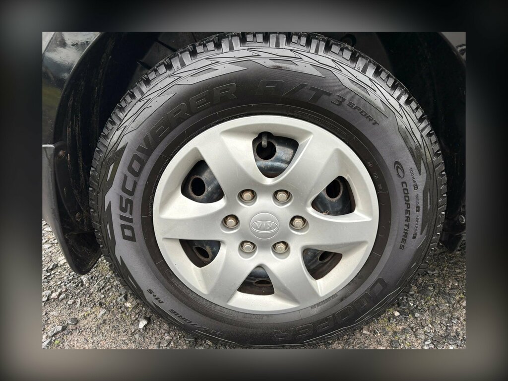 Kia Sedona Crdi Ls Silver #18