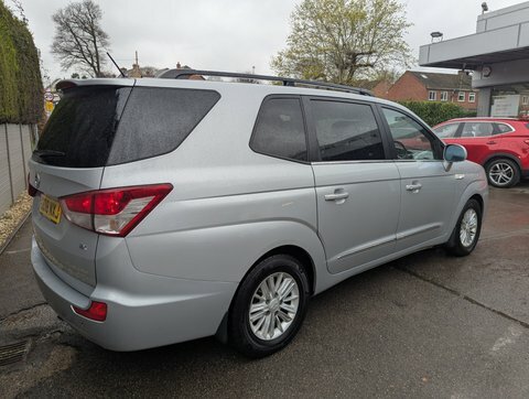 SsangYong Rodius Ex Silver #5