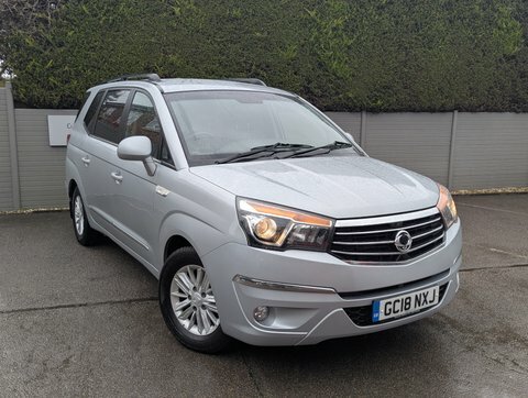 SsangYong Rodius Ex Silver #1