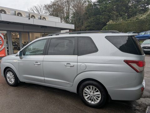 SsangYong Rodius Ex Silver #4