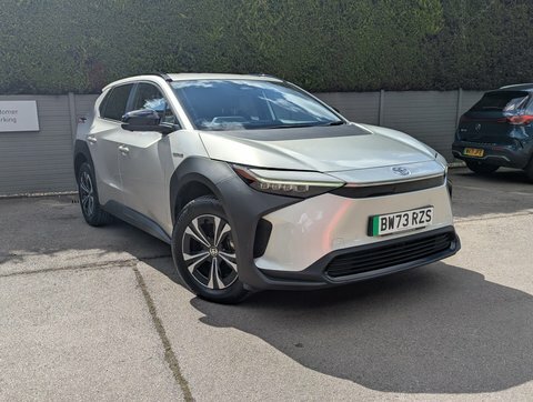 Toyota bZ4X Motion Silver
