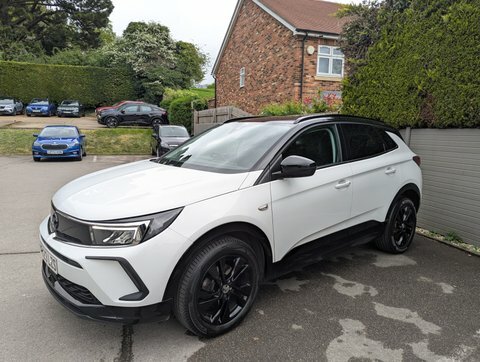 Vauxhall Grandland Gs Line PK23LZS White #4