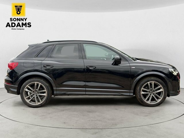 Audi Q3 1.5 Tfsi Cod 35 Black Edition Suv S Tro EO71LYZ Black #3