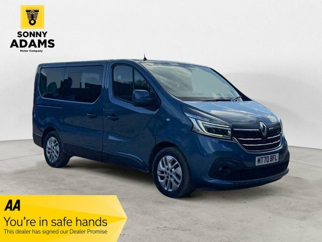 Renault Trafic 2.0 Dci Energy 28 Sport Nav Minibus Double Cab Blue