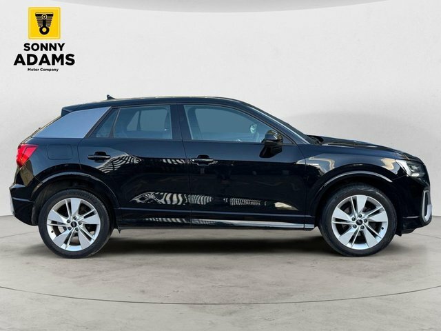Audi Q2 1.5 Tfsi Cod 35 S Line Suv S Tronic Eur NU72OCX Black #3