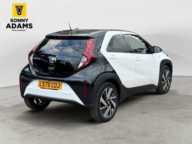 Toyota Aygo X 1.0 Vvt-i Edge Hatchback Euro 6 LS75COJ White #4