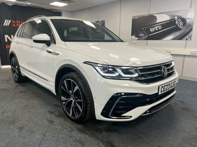 Volkswagen Tiguan Tsi R-line Suv CE23GJG White #3
