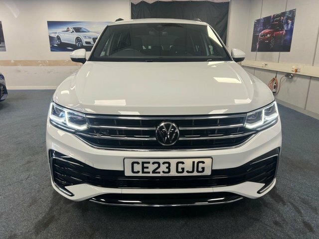 Volkswagen Tiguan Tsi R-line Suv CE23GJG White #5