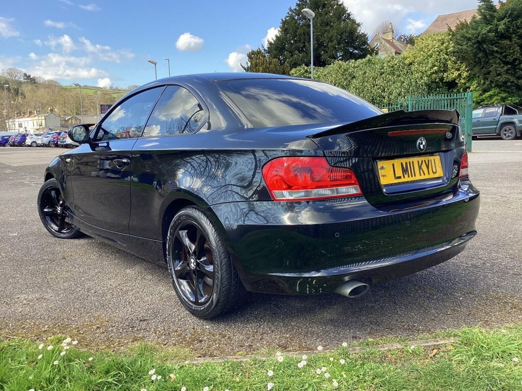 BMW 1 Series 2L Se LM11KYU Black #4