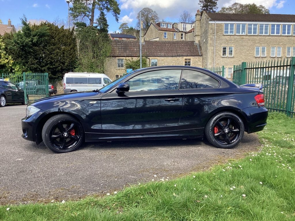BMW 1 Series 2L Se LM11KYU Black #5