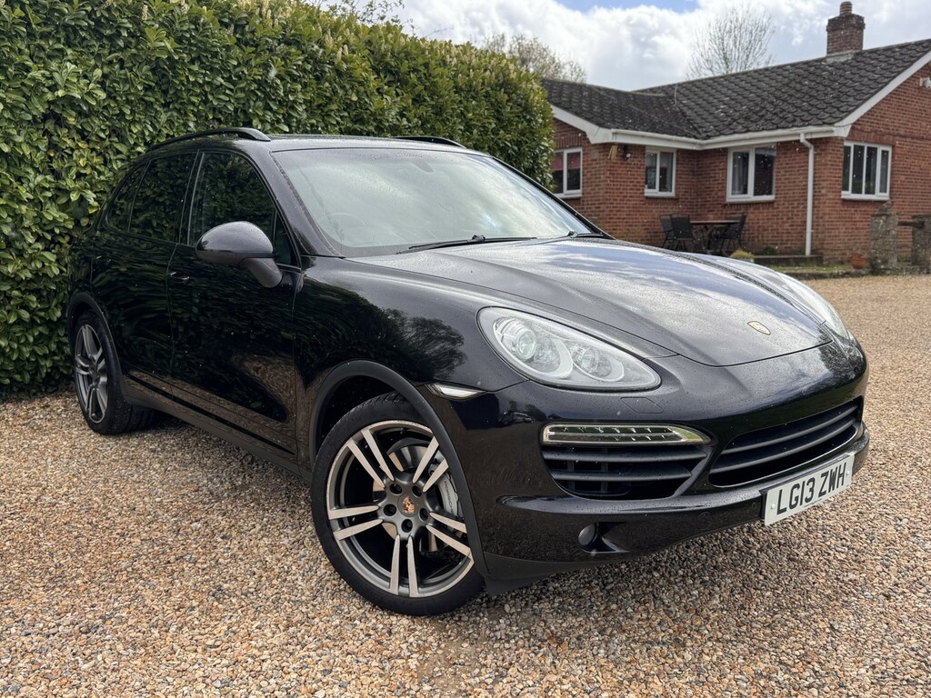 Porsche Cayenne Suv 3.0 H V6 S 201313 Black