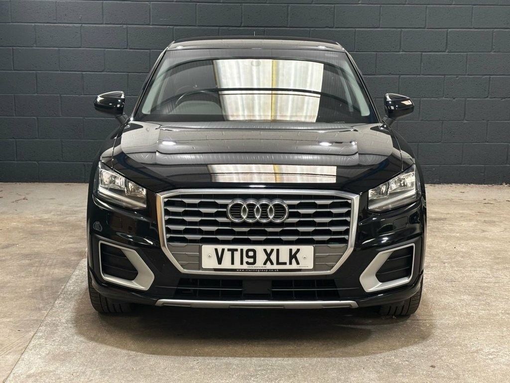 Audi Q2 1L Sport Black #3
