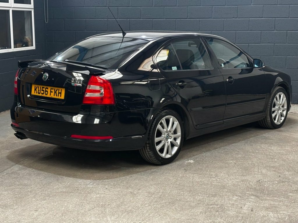 Skoda Octavia 1.9 Tdi Ambiente Euro 4 Red #11
