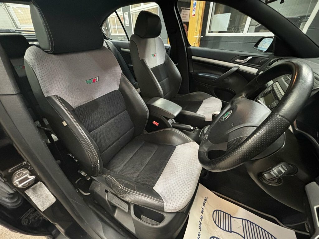 Skoda Octavia 1.9 Tdi Ambiente Euro 4 Red #19