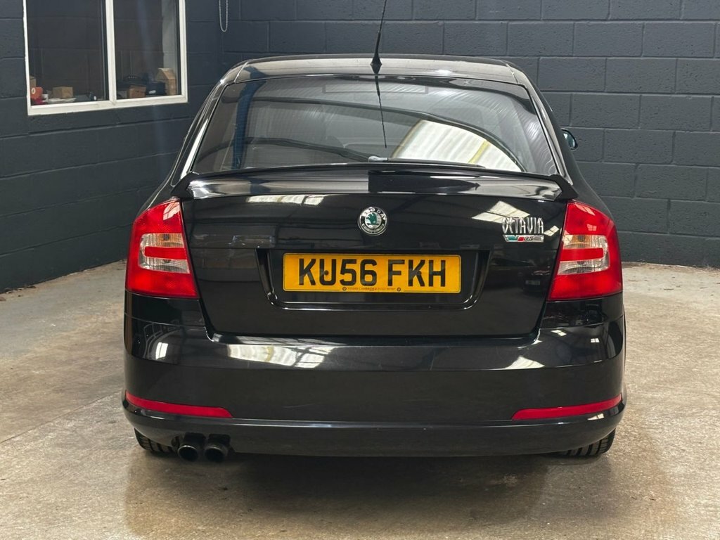 Skoda Octavia 1.9 Tdi Ambiente Euro 4 Red #9
