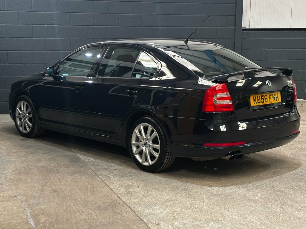 Skoda Octavia 1.9 Tdi Ambiente Euro 4 Red #7