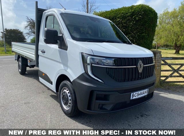 Renault Master 35 Advance Lwb 126 3875Mm Dropside 2.0 Dci 15 White