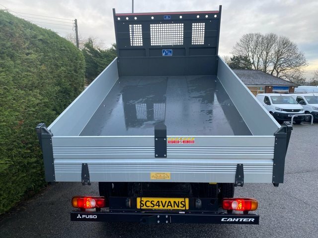 Mitsubishi Fuso Canter 3C13 2500Mm Wheelbase Tipper 3.0Td 130 Bhp Warra White #5